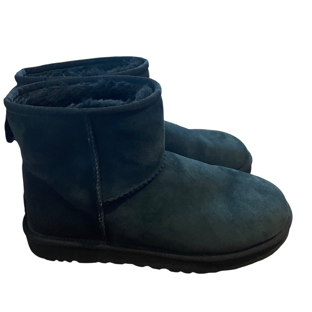 UGG Classic Mini II Black Suede Ankle Boots 1016222 Womens 9